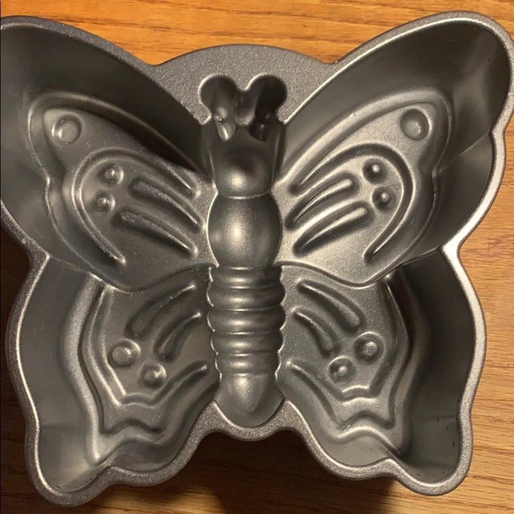 Nordic Ware Butterfly non stick cakeform 9cups2.1L